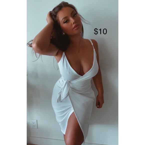 Fashion Nova white wrap dress - Picture 1 of 1